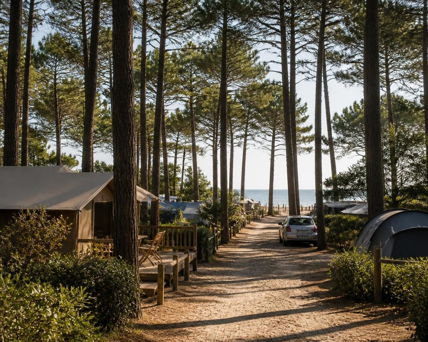 découvrez le camping campéole plage sud à biscarrosse, un cadre naturel exceptionnel pour des vacances ressourçantes entre océan, forêt et dunes. profitez d'un séjour relaxant en pleine nature avec des activités pour toute la famille.